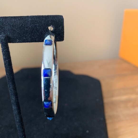 Vince Camuto Earrings - Picture 2 of 2